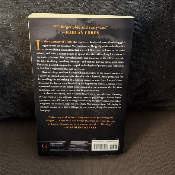 Chasing the Boogeyman Book by Richard Chizmar - Picture 3 of 4